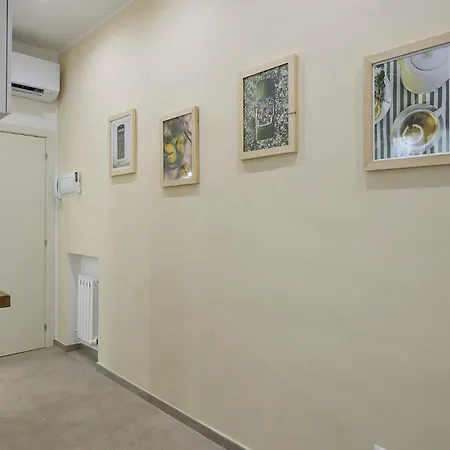 Casina Civico 16 *