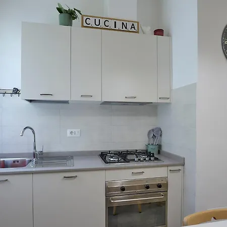 Apartment Casina Civico 16 *