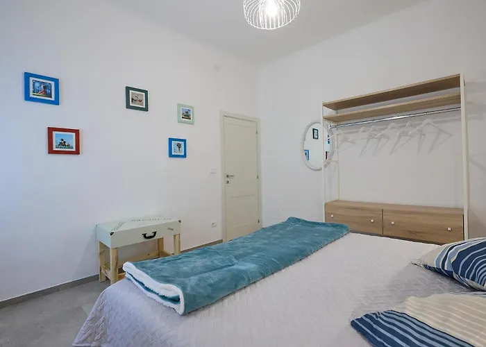 Casina Civico 16 *